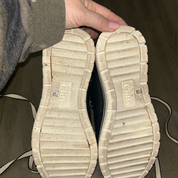 CLIFFS by WHITE MOUNTAIN Women's Black Fabric Hallett Lace-Up Snow Boot - Picture 5 of 5